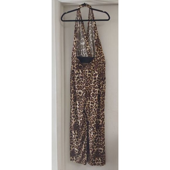 NWOT~VENUS Silky Leopard Print Front Slit Halter Style Jumpsuit Sz M - Picture 4 of 4